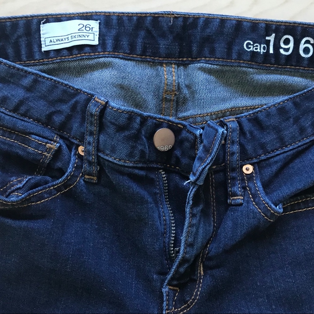 Gap Always Skinny jeans size 26R